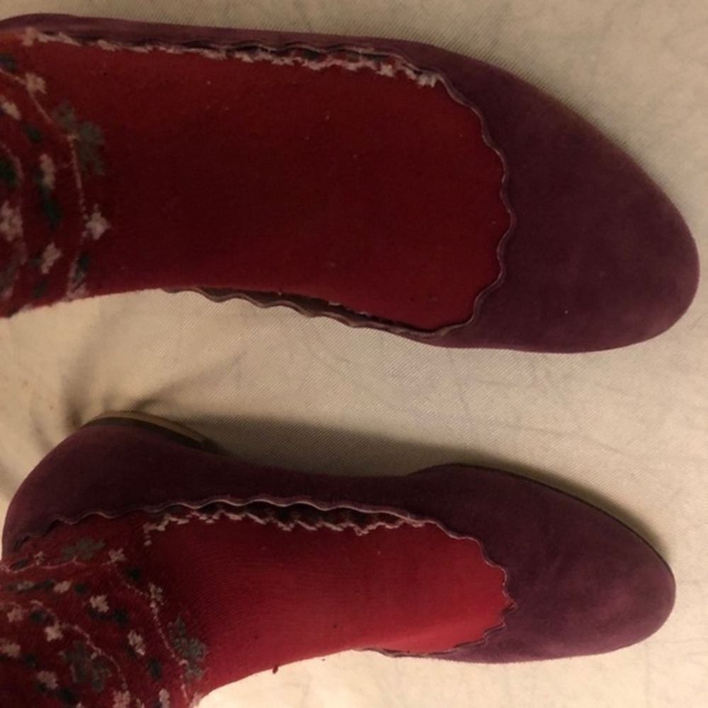 Chloe Lauren Scalloped Suede Ballet Flats Burgundy Plum Size 35.5 Made in Italy - Picture 10 of 11
